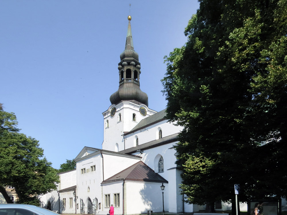 Tallina, Sv. Marijas katedrāles pulkstenis