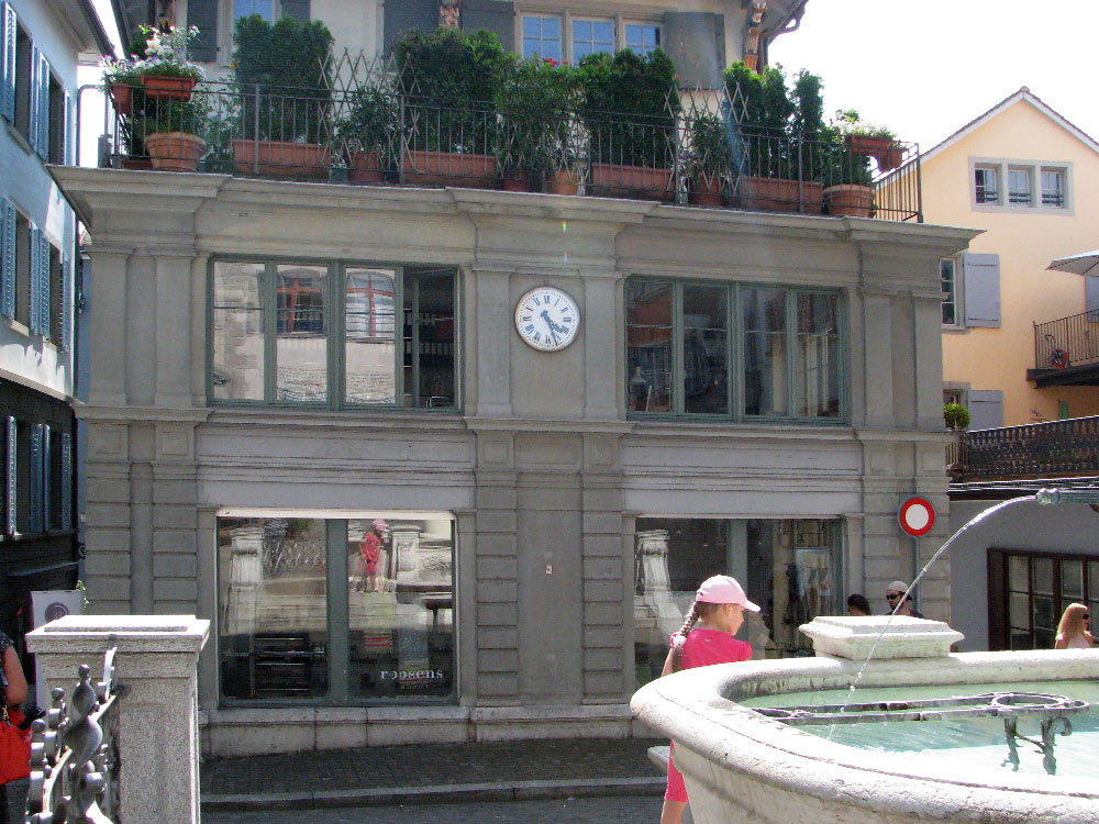 Napfplatz  pulkstenis