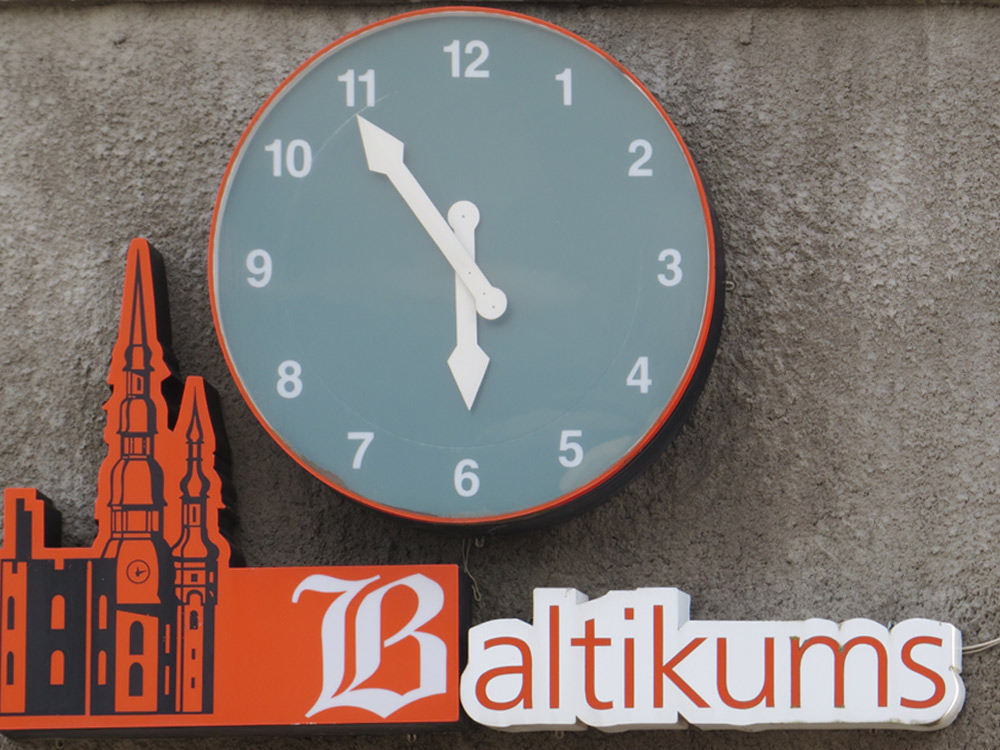 Fasādes pulkstenis Baltikums